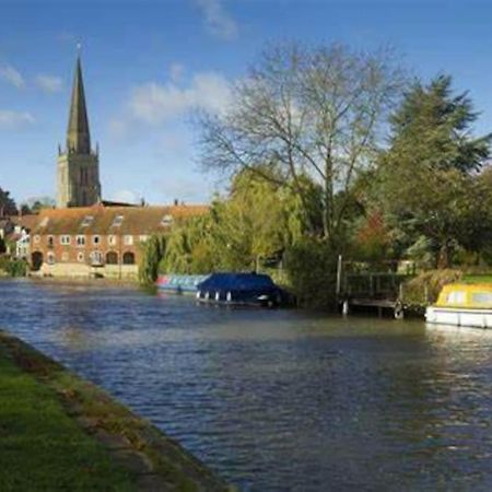 1 Bedroom Flat Sleeps 4 In Abingdon Oxfordshire Exterior photo